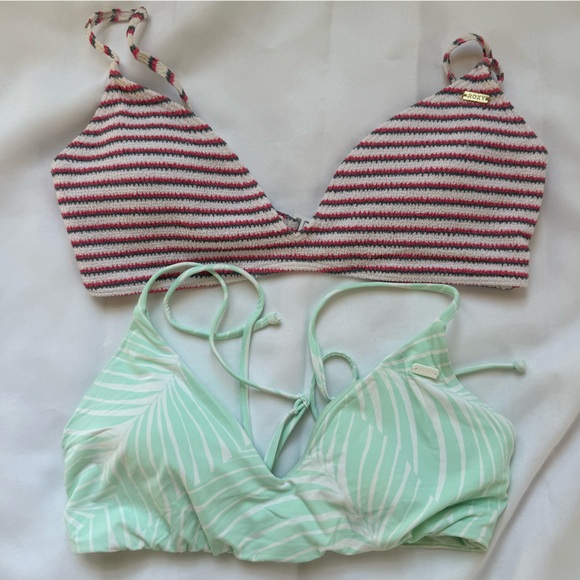 Roxy Other - 2 Like new Roxy bikini tops size large